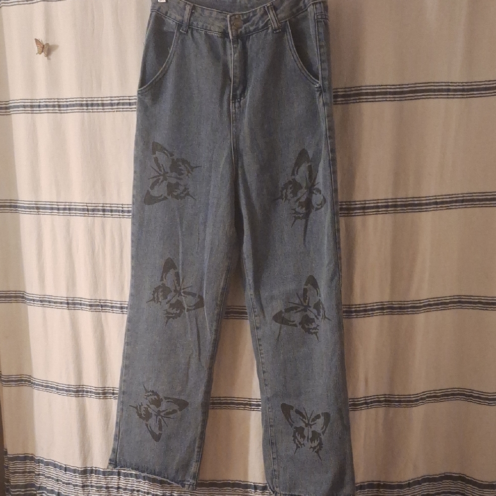 Butterfly Print Boyfriend Jeans